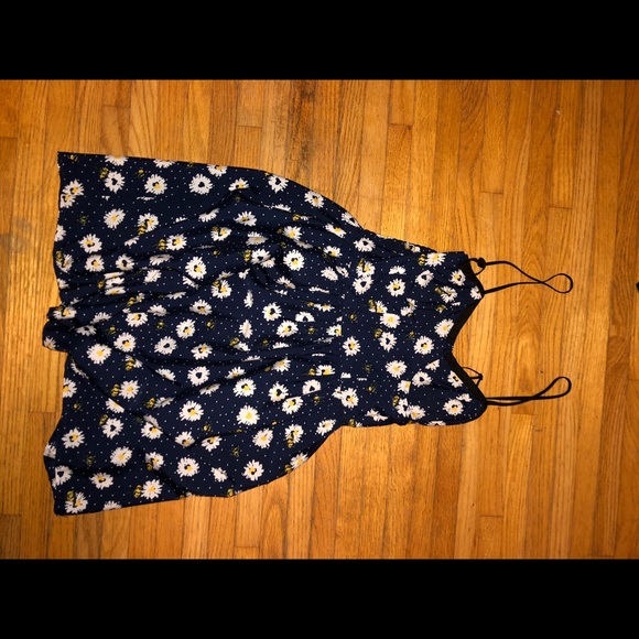 flower dress - Picture 2 of 3